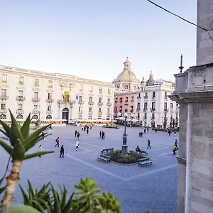 https://charme-central-suites.sicilyhotelsitaly.net