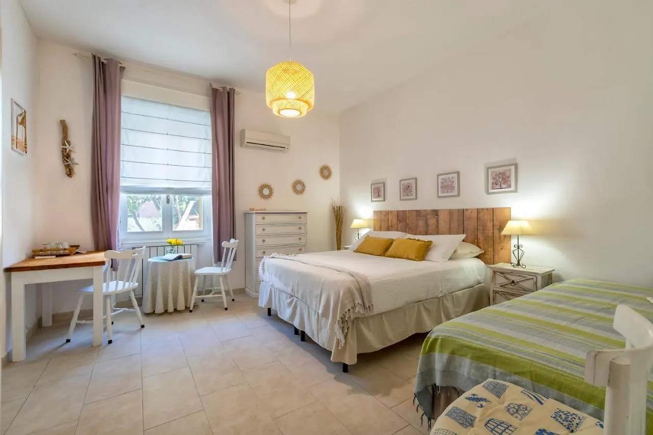 Guest house Affittacamere Da Marianna Alghero Italy